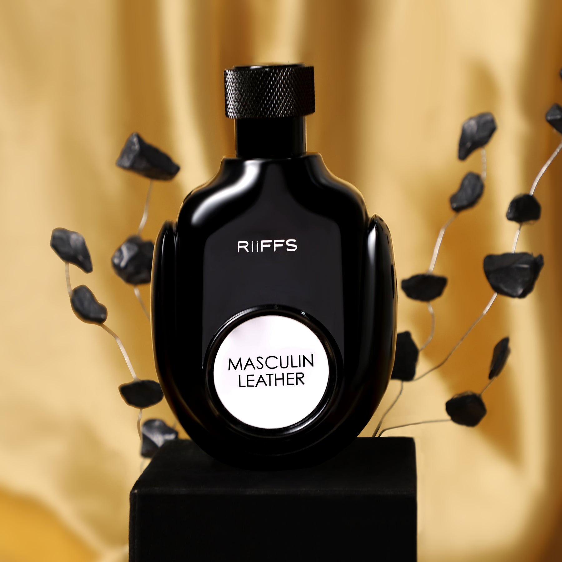 riiffs masculin leather perfume